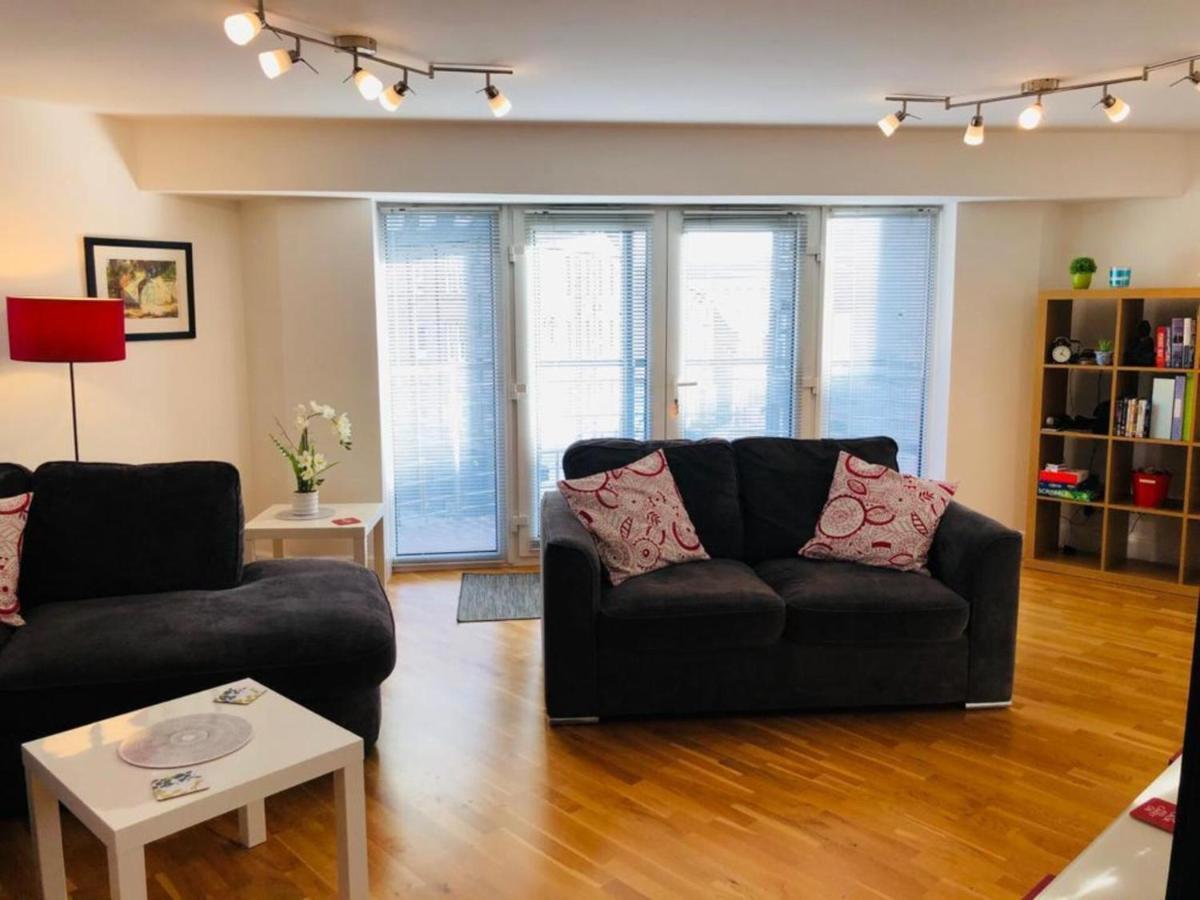 Remarkable 2 Bed In * EDI